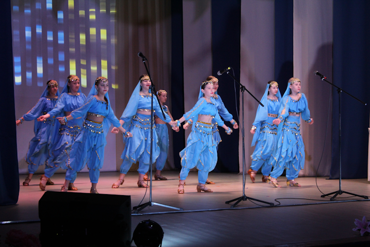 «Добру откроются сердца», праздничный концерт ко Дню матери и Дню инвалидов